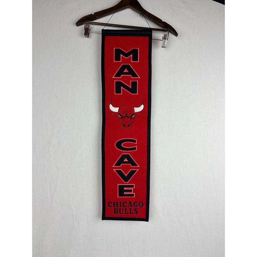 Chicago Bulls Man Cave Banner NBA Vertical Wool Felt Pennant Red Embroidered‎